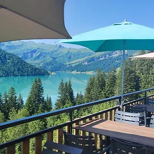 chalet-de-roselend.hotels-rhonealpes.com/